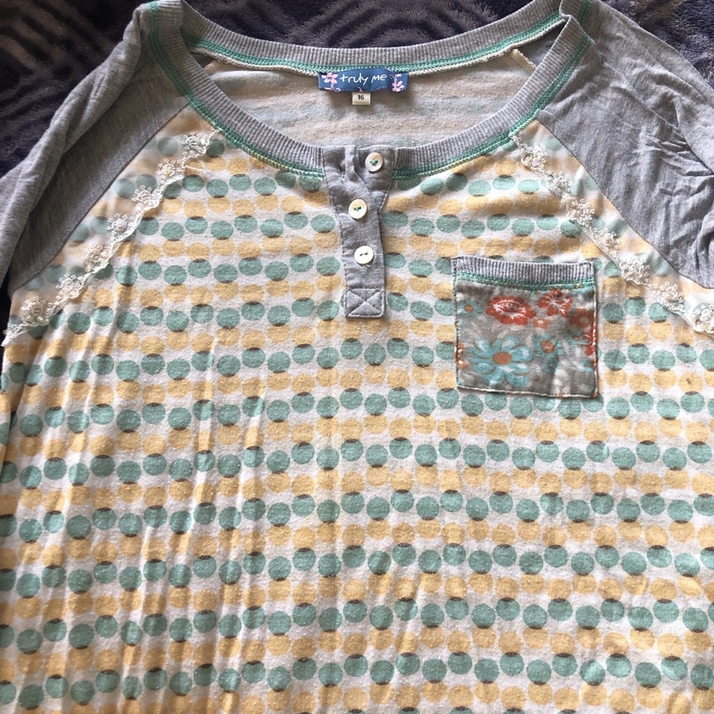 00s Vibe blouse